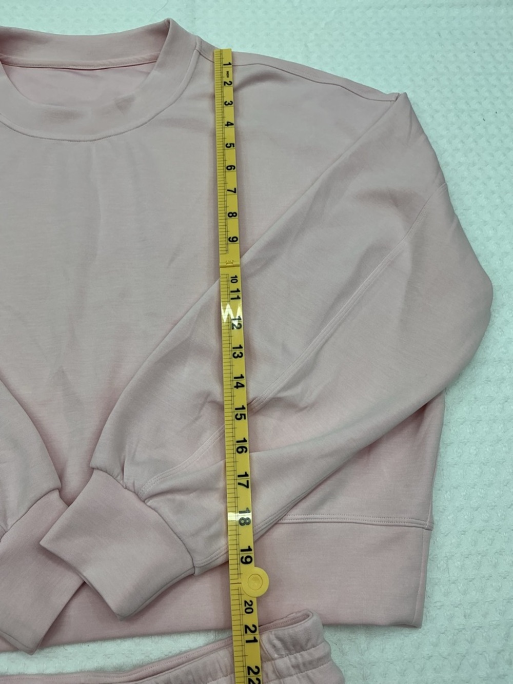 lululemon softstreme outfit not a stain on the arm no flaws - Picture 4 of 6